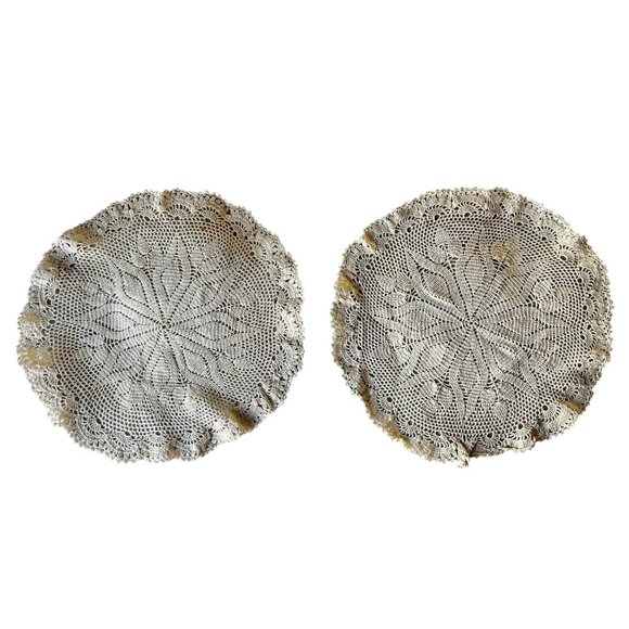 Pair Of Handcrafted Cotton Lace Doilies 12" Diameter Cream Wedding Granny Core - Picture 5 of 10